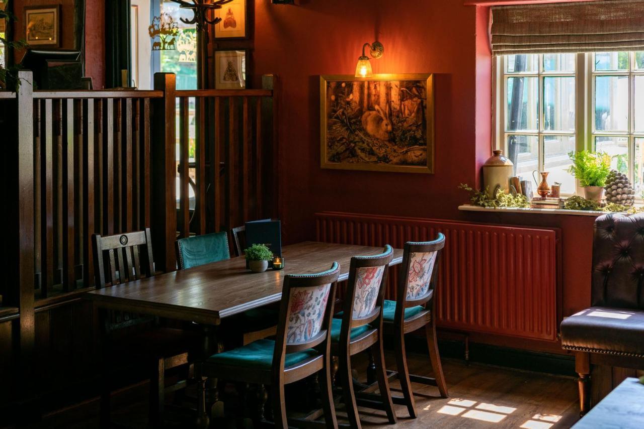 High Corner Inn Godshill  Extérieur photo