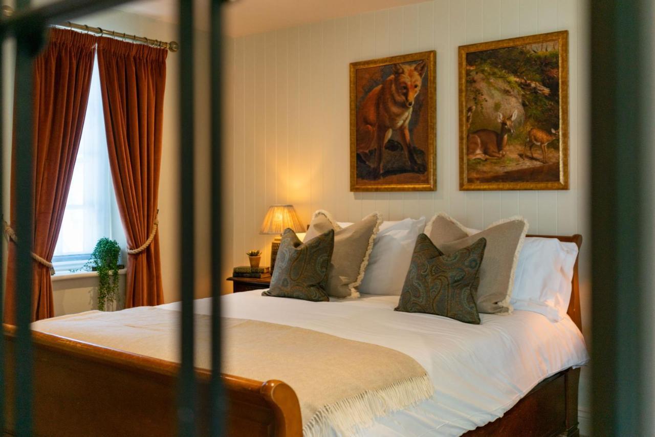 High Corner Inn Godshill  Extérieur photo