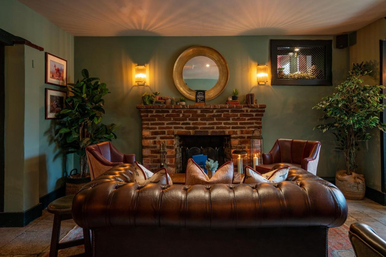 High Corner Inn Godshill  Extérieur photo