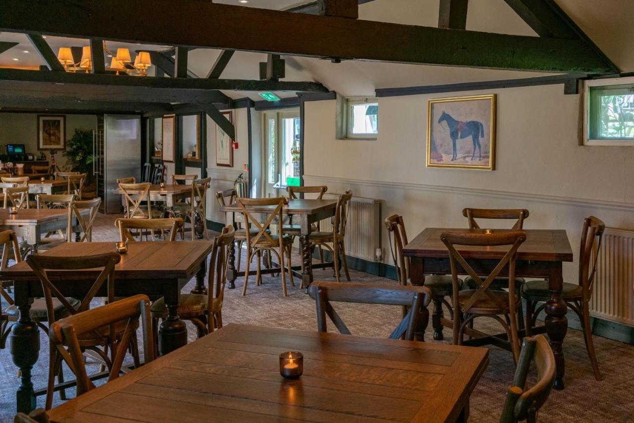 High Corner Inn Godshill  Extérieur photo